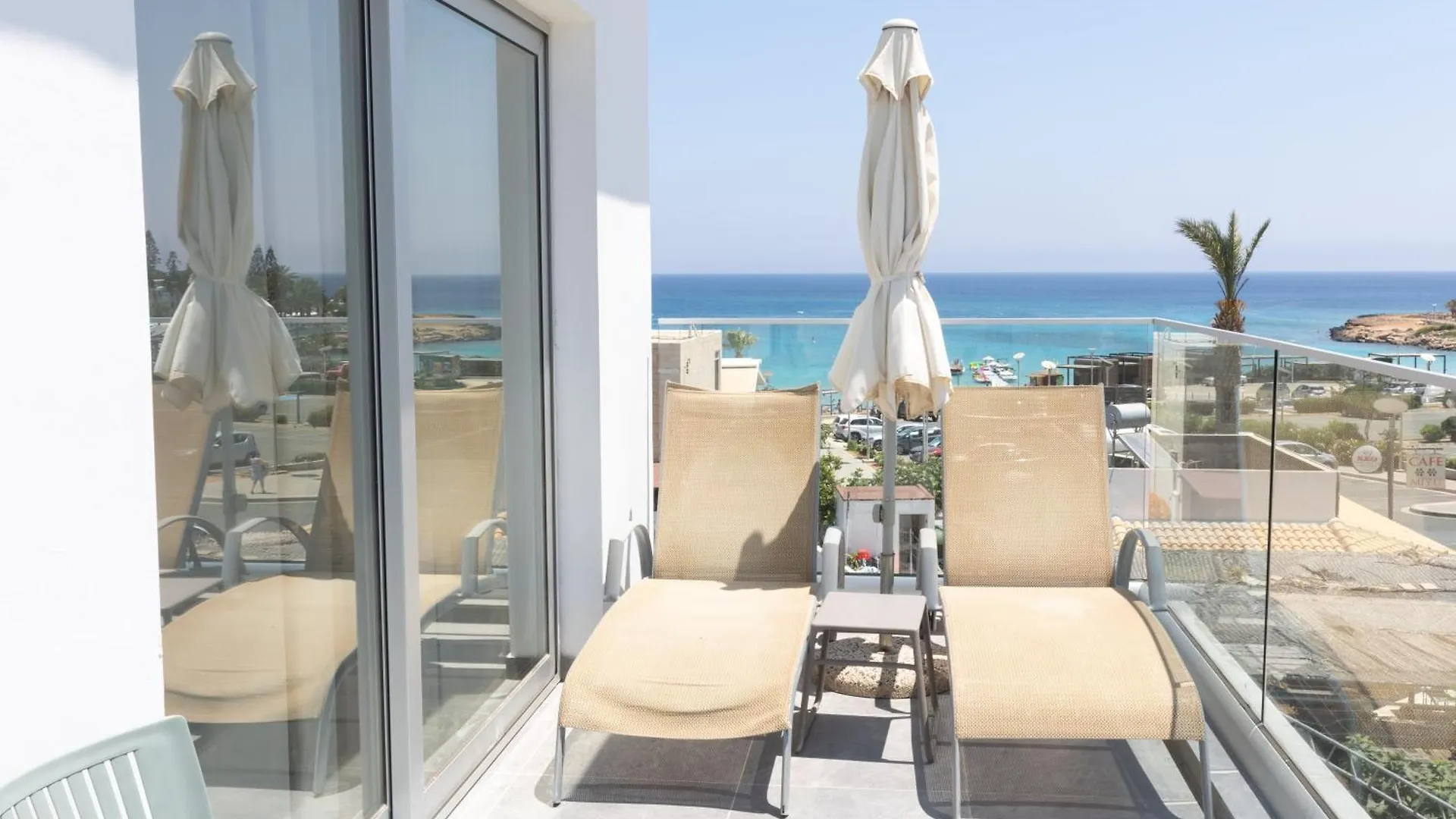 Protaras Plaza Hotel