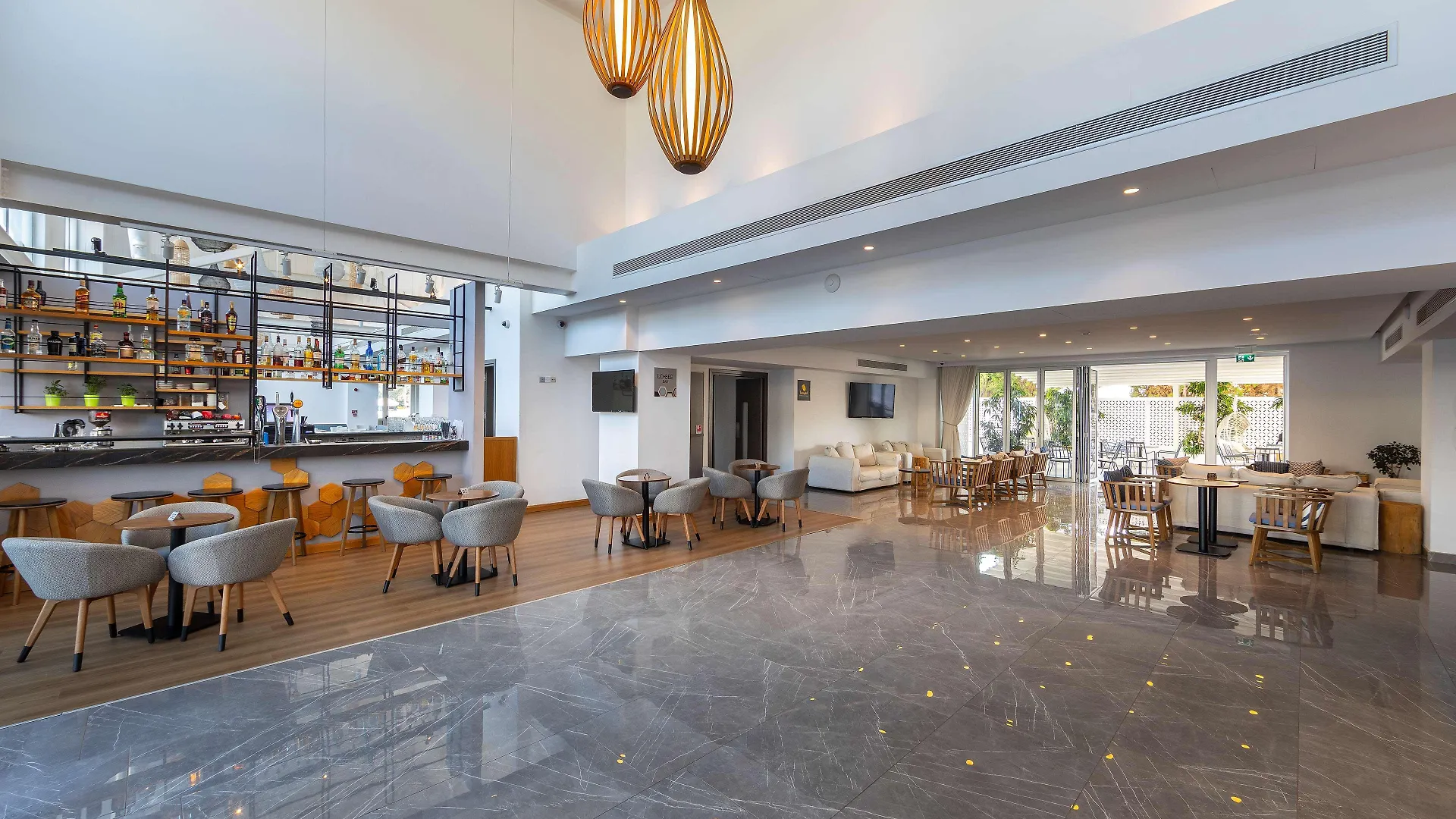 Protaras Plaza Hotel