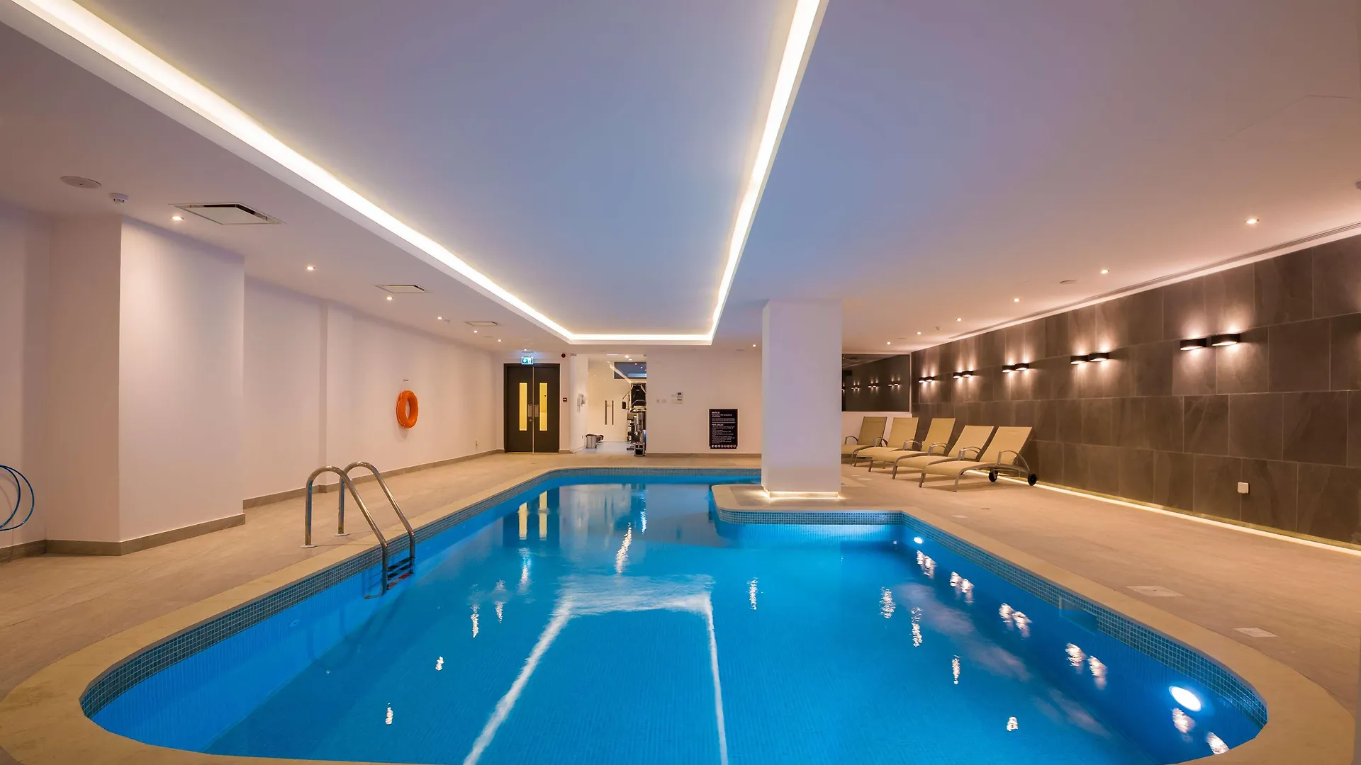 Protaras Plaza Hotel