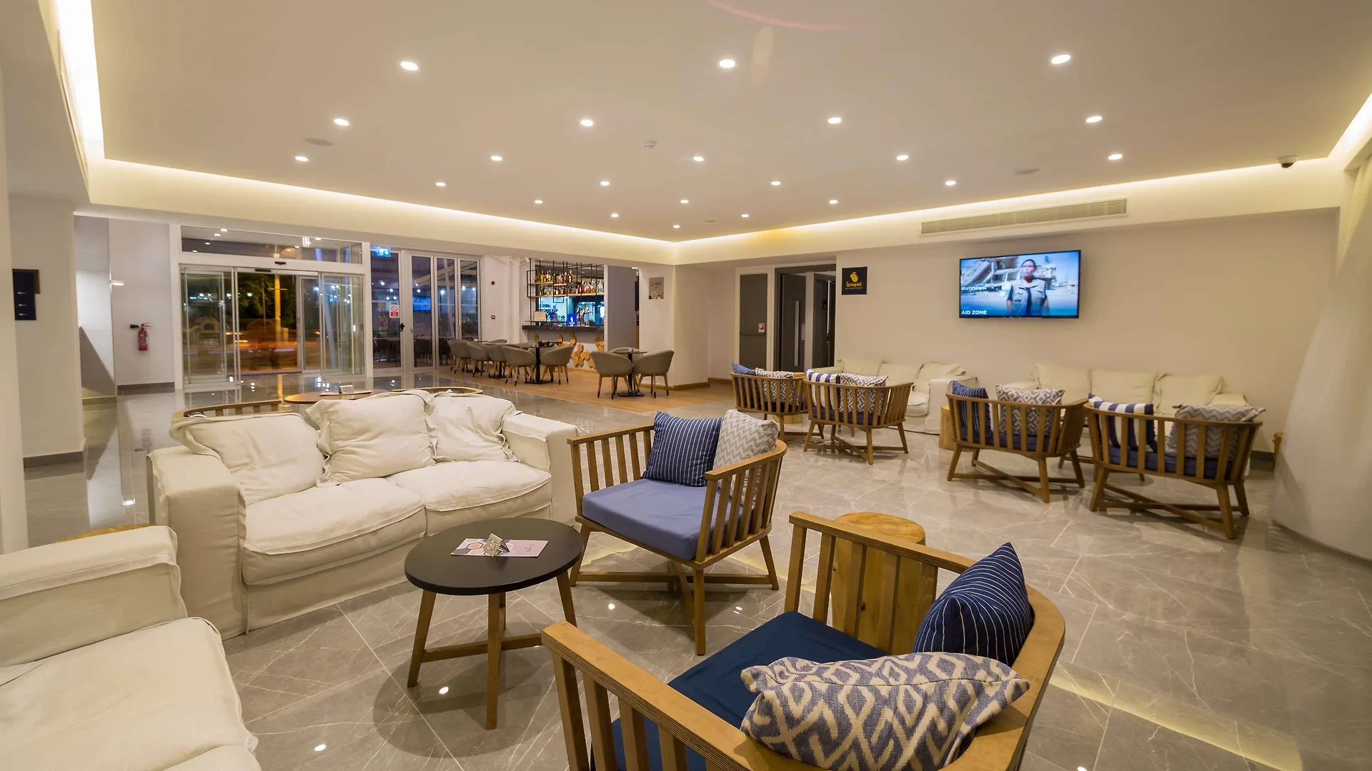 Protaras Plaza Hotel