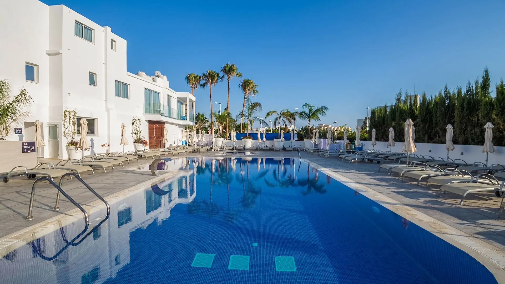Protaras Plaza Hotel